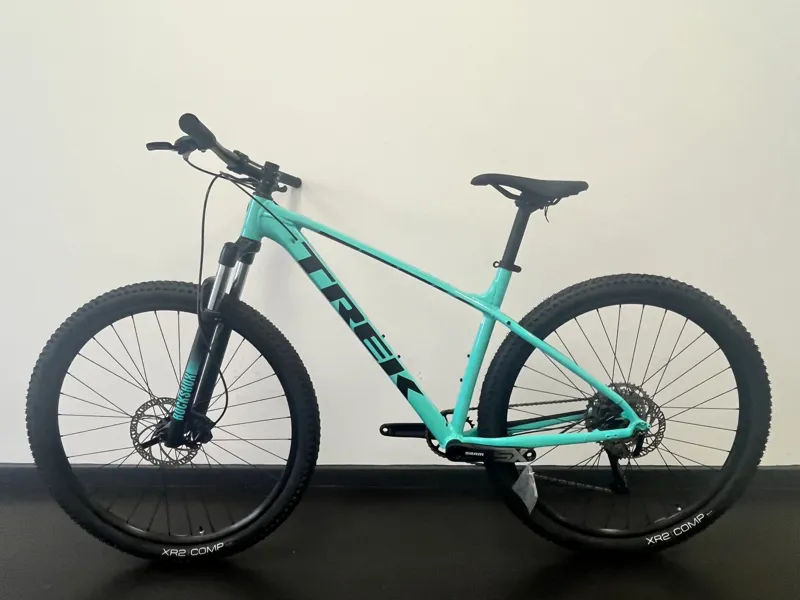 EX DISPLAY Trek Marlin 7 Hardtail Mountain Bike Large 2022 in Miami Green-2